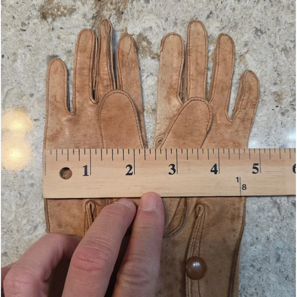Vintage Kids Tan Leather Button Wrist Gloves‎ Three Point Stitching 7 Inch